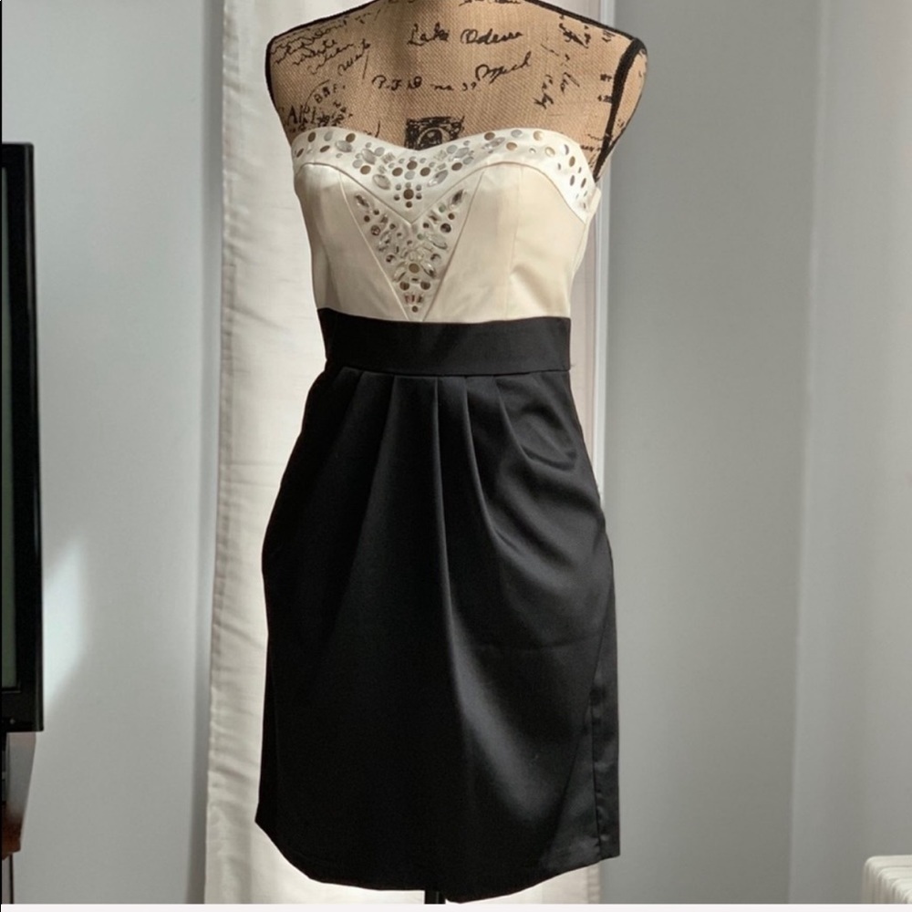BCX black white strapless dress size 7